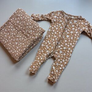 Brave Little Ones 0-3M Bamboo Sleeper w/ Matching Muslin Blanket